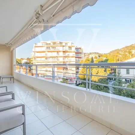 Apartment Le Parisien By Winsome Destination