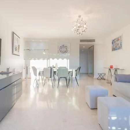 Lejlighed Le Parisien By Winsome Destination *